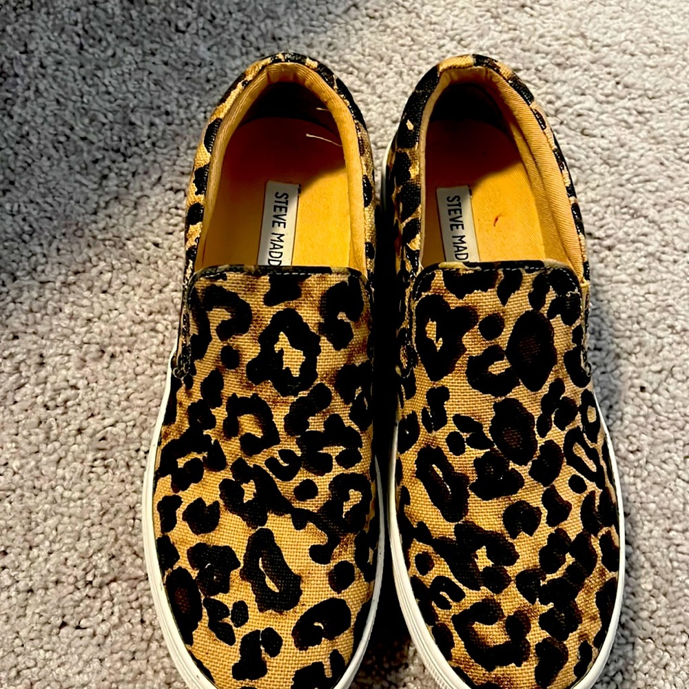 Steve Madden sneakers